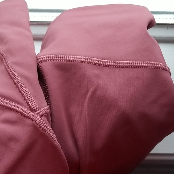 Lululemon train times leggings - Picture 5 of 7